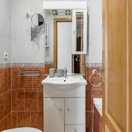 Charming Fuencarral Center - Estancias Temporales Madrid Exterior photo
