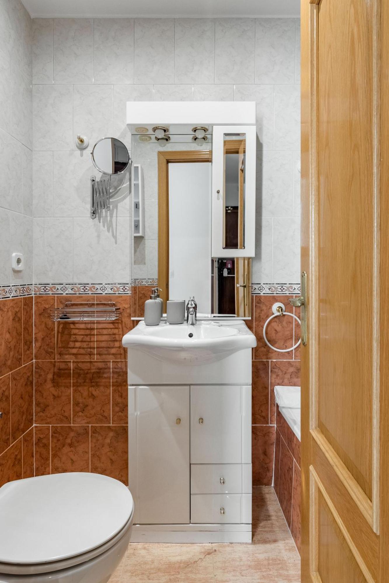 Charming Fuencarral Center - Appartamento *